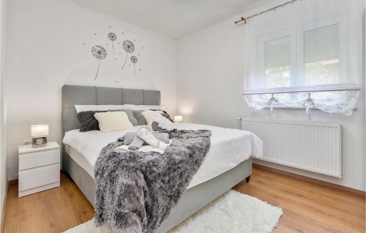 Stunning Home In Varazdin Breg With Wifi Екстер'єр фото